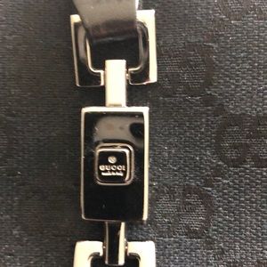 Gucci Bags - Gucci vintage purse Gucci Bags - Gucci vintage purse
